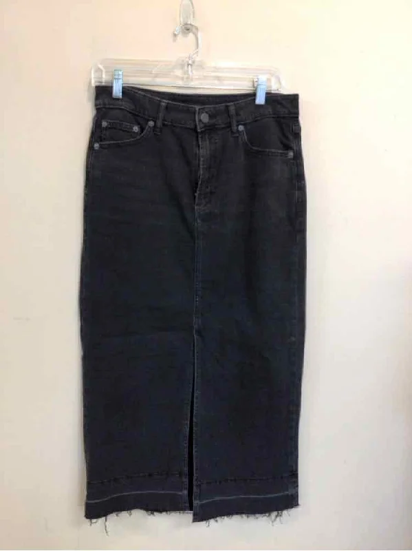 GAP SIZE 6 Ladies SKIRT