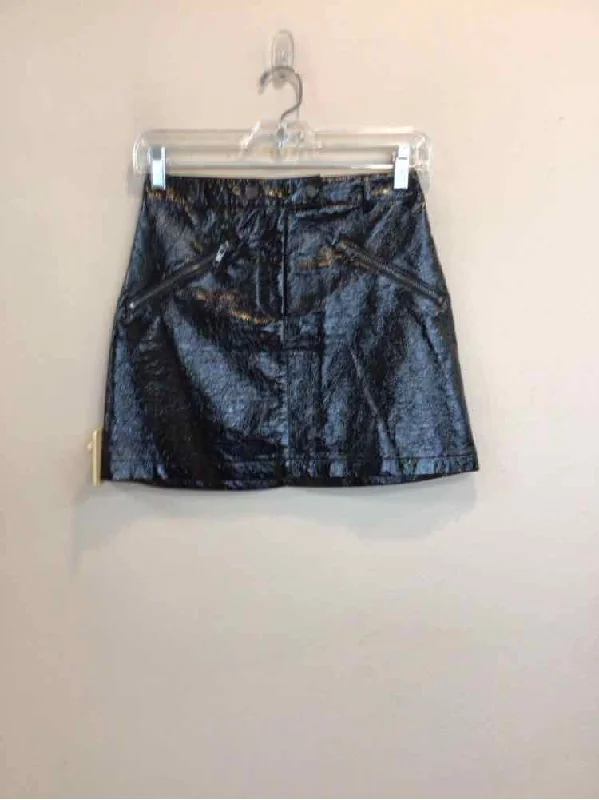 TOPSHOP SIZE 2 Ladies SKIRT