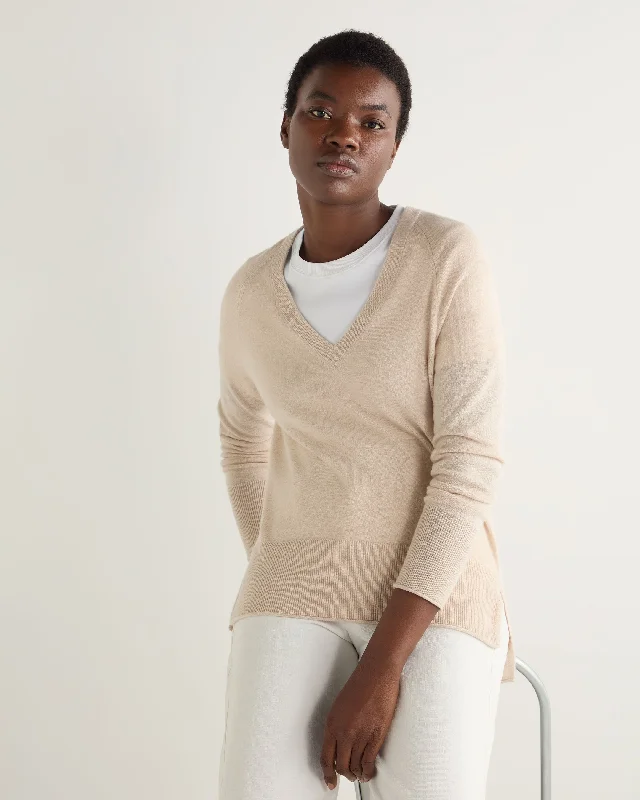 Women's Relaxed V Neck Cashmere Jumper Ecru White